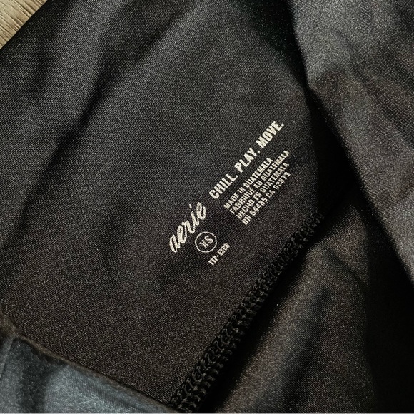 NWT Aerie Black Shiny Smooth Full Length Leggings Extra Small - Picture 6 of 10